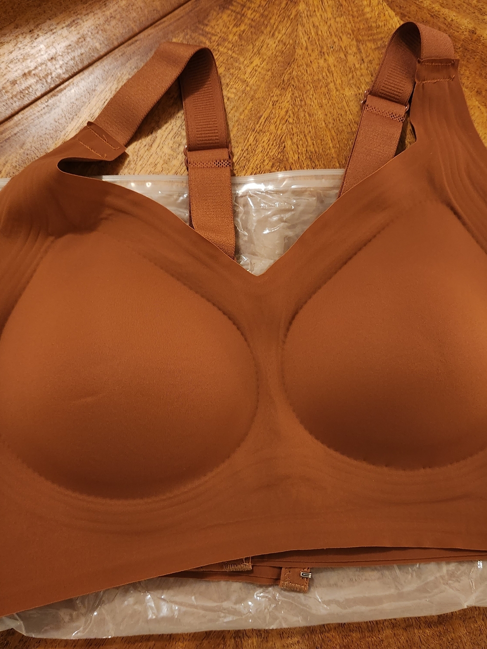 Seamless Molded Wireless Bra in Rust